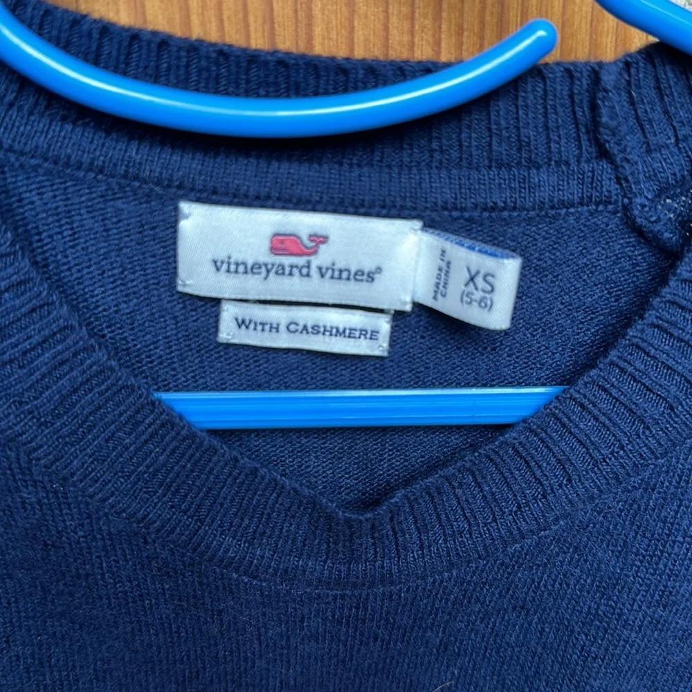 Vineyard Vines Girl’s XS Sweater - Picture 3 of 5